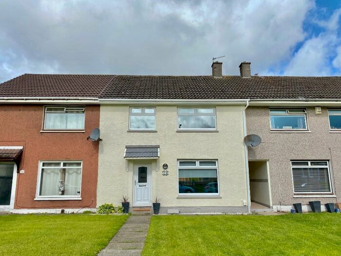 3 Bedroom Terraced House To Rent In Chalmers Crescent, The Murray, East Kilbride, G75