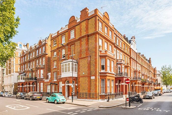 2 Bedroom Flat For Sale In Ashburn Place, South Kensington, SW7