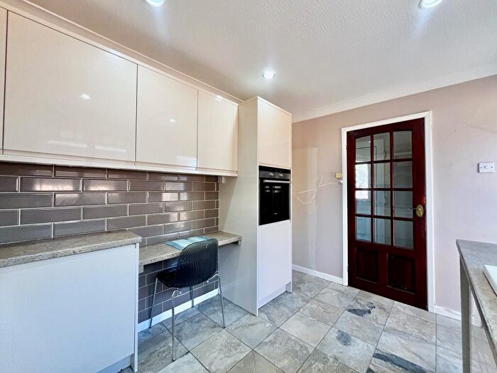 2 Bedroom Detached Bungalow For Sale In Mariners Road, Liverpool, Merseyside., L23