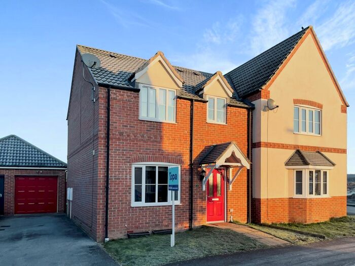 3 Bedroom Semi-Detached House For Sale In Saxon Way, Bardney, Lincoln, LN3