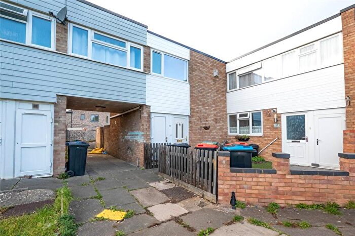 3 Bedroom Terraced House For Sale In Garry Close, Bletchley, Buckinghamshire, MK2