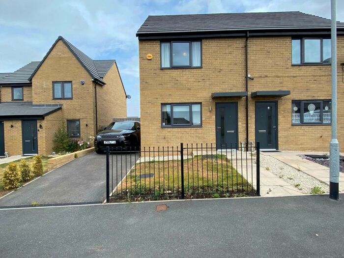 2 Bedroom Semi-Detached House To Rent In Emerald Green Grove, ., S63