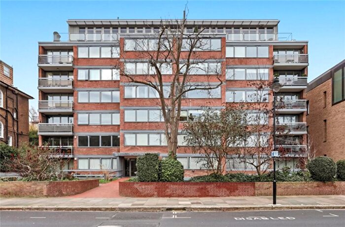 3 Bedroom Apartment For Sale In Eton Road, Belsize Park, London, NW3