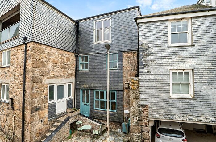 Terraced House For Sale In Porthmeor Road, St Ives, TR26