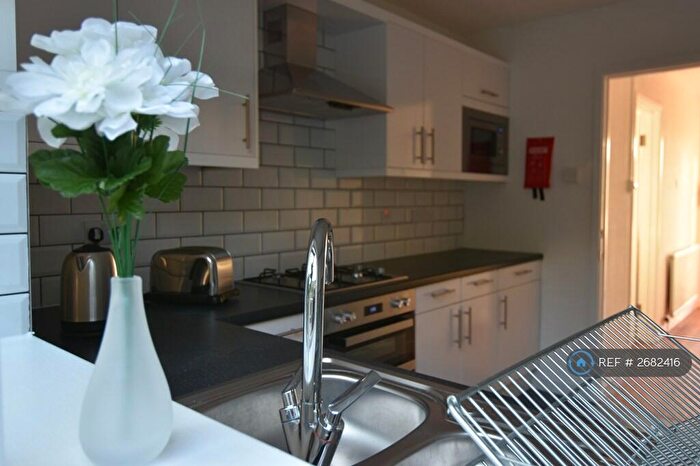 6 Bedroom Semi Detached House To Rent In Georgian View, Bath, BA2