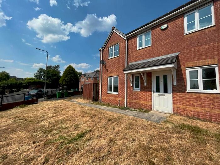 3 Bedroom Semi-Detached House To Rent In Olanyian Drive, Manchester, M8