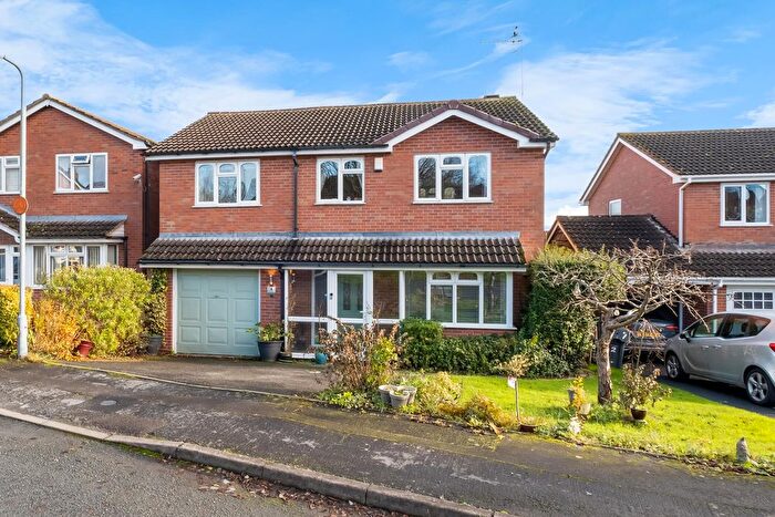 5 Bedroom Detached House For Sale In Wheelwright Close, Stoke Heath, Bromsgrove, B60