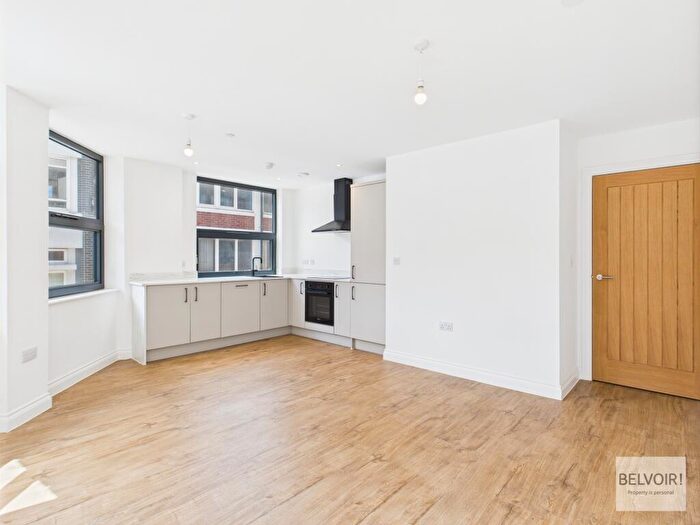 2 Bedroom Apartment To Rent In Queen Street, Sheffield, S1