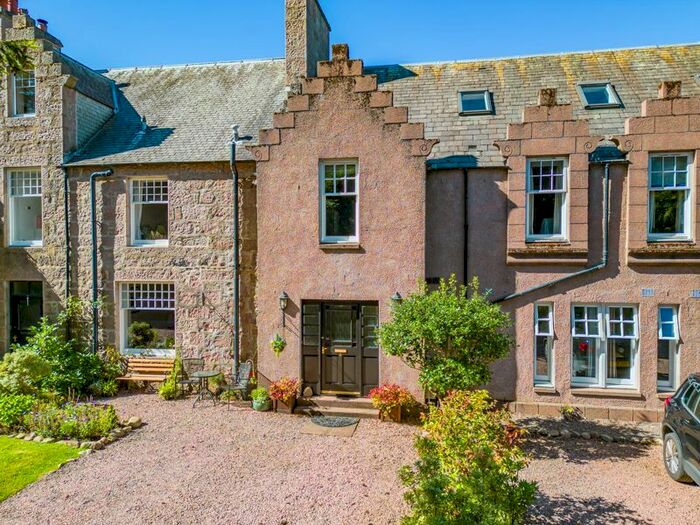 3 Bedroom Property For Sale In Balnacoil, Rhu-Na-Haven Road, Aboyne., AB34