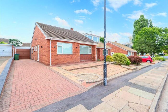 2 Bedroom Semi-Detached Bungalow To Rent In Hexworthy Avenue, Finham, Coventry, CV3