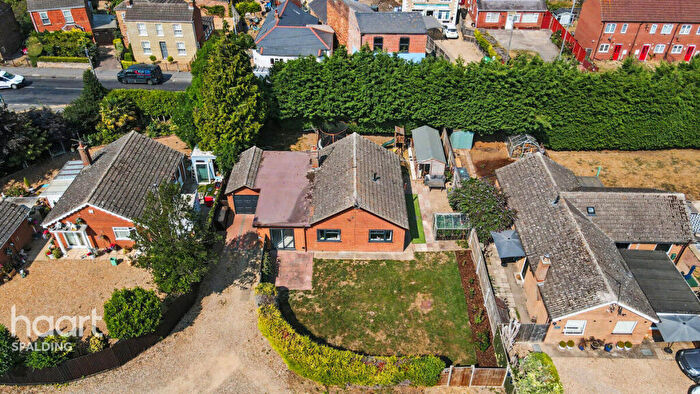 3 Bedroom Detached Bungalow For Sale In Railway Lane North, Sutton Bridge, PE12
