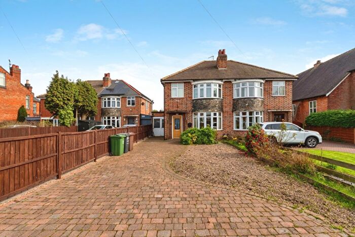 3 Bedroom Semi Detached House For Sale In Melton Road, Syston, Leicester, Leicestershire, LE7