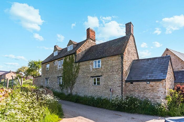 5 Bedroom Detached House For Sale In Fox Lane, Westcott Barton, OX7