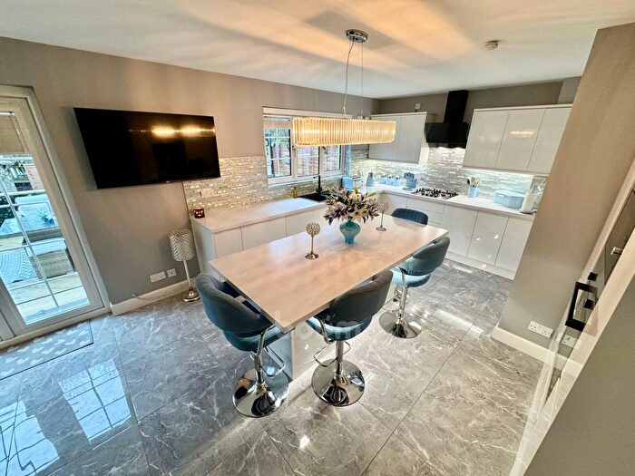 5 Bedroom Detached House For Sale In Victoria Road, Paisley, PA2