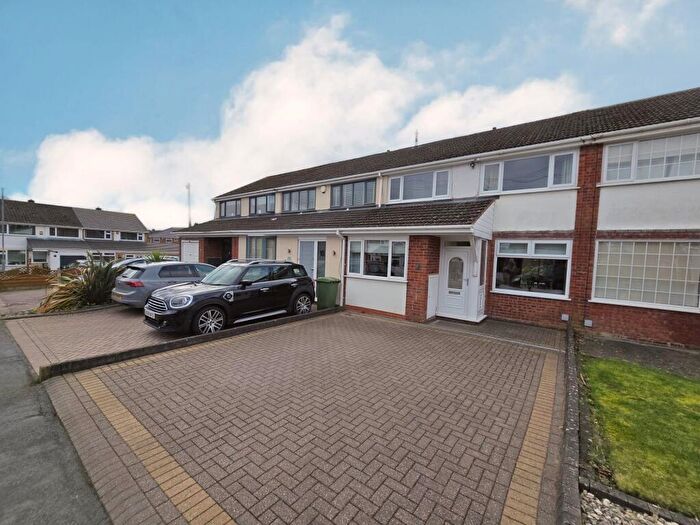 3 Bedroom Terraced House For Sale In Mulberry Walk, Sutton Coldfield, B74