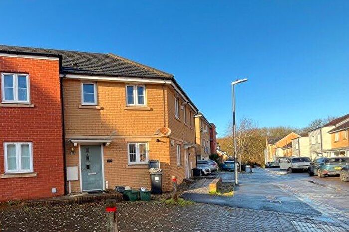 2 Bedroom Flat To Rent In Arnold Road, Bristol, BS16