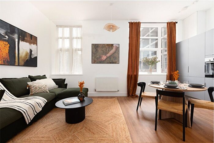 1 Bedroom Flat For Sale In The Chocolate Factory, Bristol, Somerset, BS5