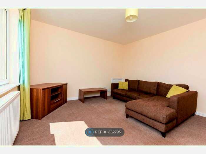 1 Bedroom Flat To Rent In Falconer Place, Inverurie, AB51