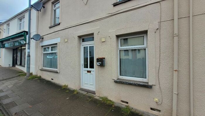 1 Bedroom Flat To Rent In Flat B, Main Road, Gilwern, Abergavenny, NP7