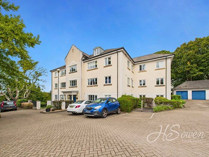 2 Bedroom Flat For Sale In St. Marychurch Road, Torquay, TQ1