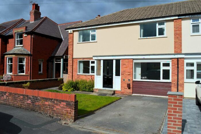 4 Bedroom Semi-Detached House To Rent In Wensley Road, Harrogate, HG2