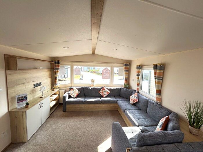 3 Bedroom Park Home For Sale In Lossiemouth Holiday Park – Scotland, IV31
