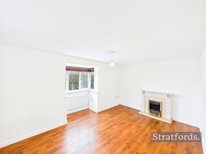 3 Bedroom Detached House To Rent In Lathwell Way, Leighton Buzzard, LU7