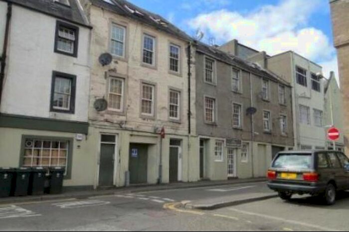 1 Bedroom Flat To Rent In Watergate, Perth, PH1