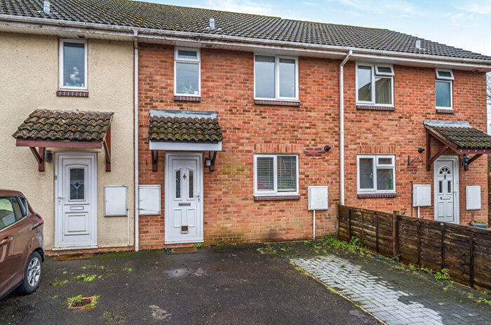 3 Bedroom Terraced House For Sale In Cormorant Close, Fareham, Hampshire, PO16