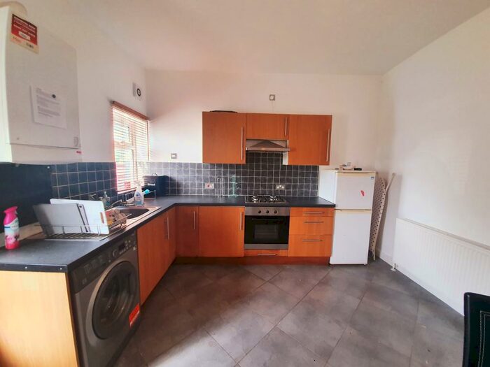 1 Bedroom Apartment To Rent In Dykes Hall Road, Hillsborough, Sheffield, S6