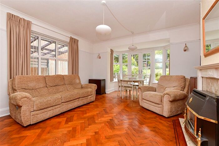 4 Bedroom Detached House For Sale In Pampisford Road, Purley, Surrey, CR8