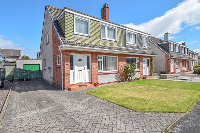 3 Bedroom Semi-detached House For Sale In Miers Avenue, Inverness, IV2