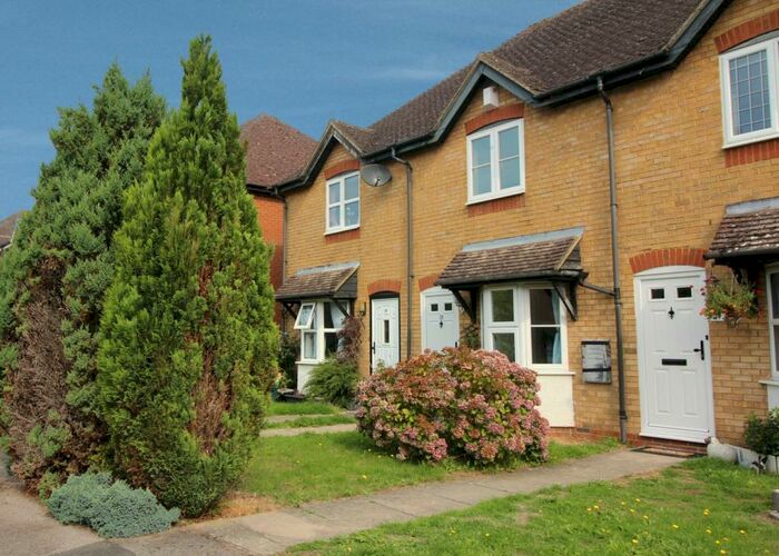 2 Bedroom House To Rent In Gardens Close, Stokenchurch, HP14