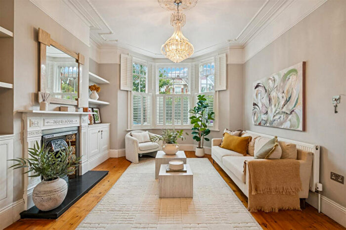 4 Bedroom Terraced House For Sale In Kempe Road, London, NW6