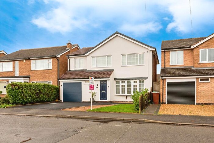 4 Bedroom Detached House For Sale In Normanby Road, Nottingham, NG8