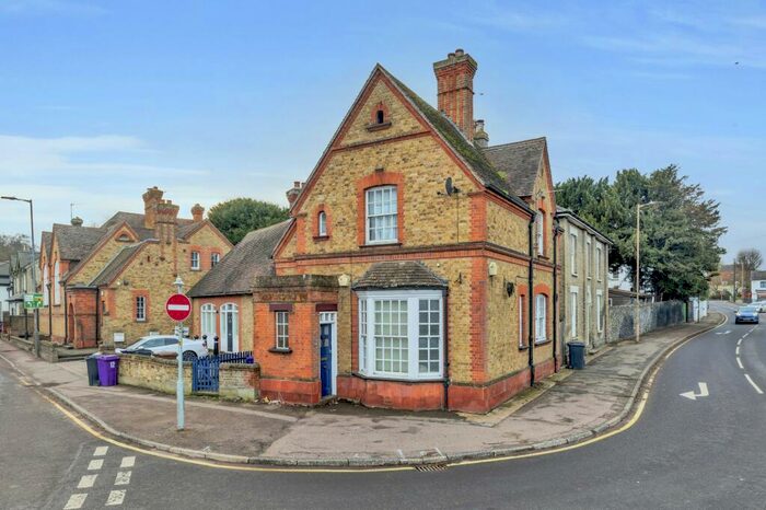 1 Bedroom Maisonette To Rent In Priory Lane, Royston, SG8