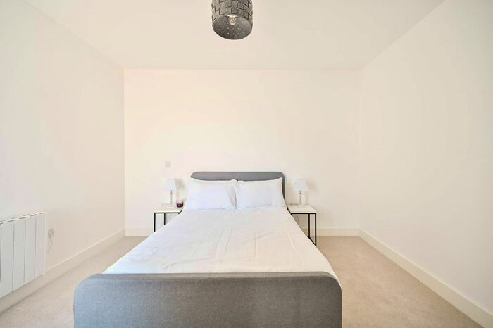 1 Bedroom Maisonette To Rent In Hampden Road, Kingston, KT1