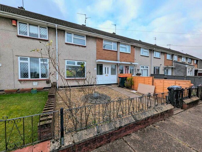 3 Bedroom Terraced House To Rent In Monnow Way, Bettws, Newport, NP20