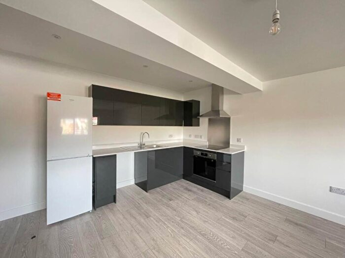 2 Bedroom Apartment To Rent In Copenhagen Row Wellington Way, PO7
