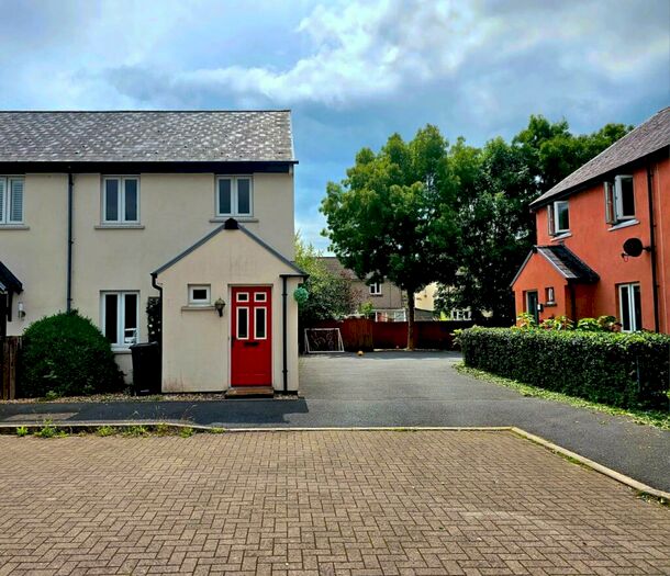 3 Bedroom Semi-Detached House To Rent In Parc Tarell, Brecon, Powys, LD3