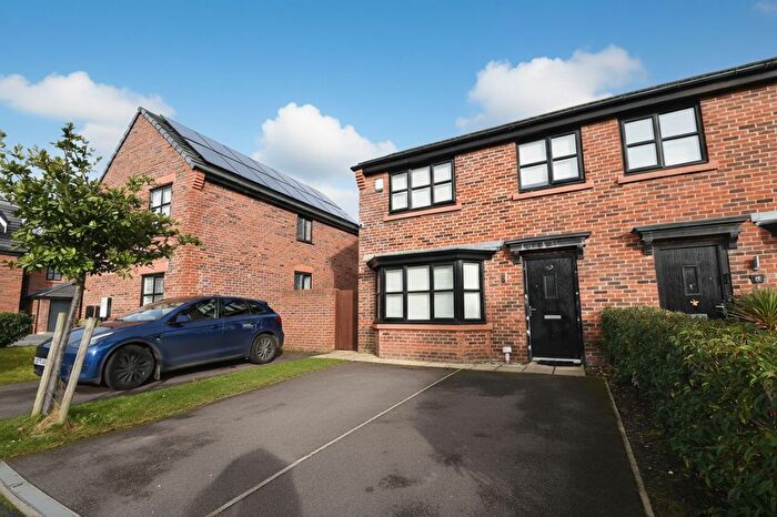 3 Bedroom Semi Detached House For Sale In Scholars Avenue, Salford, M6