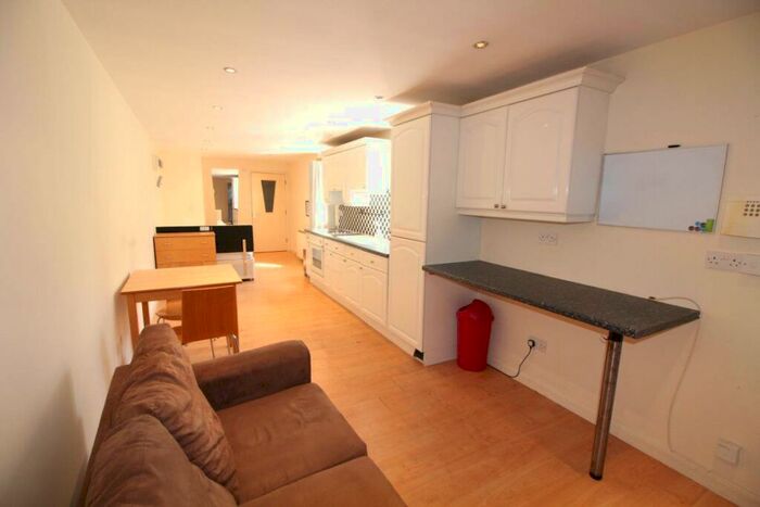 Studio To Rent In Bath St, Nottingham, NG1