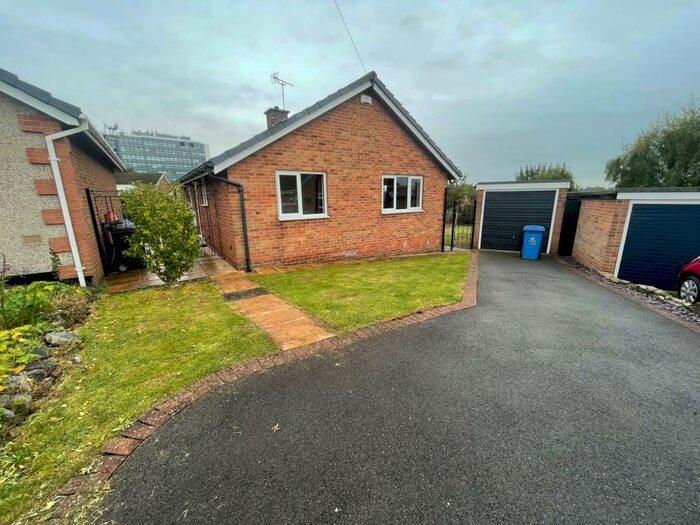 2 Bedroom Bungalow To Rent In Findern Close, Allestree, DE22