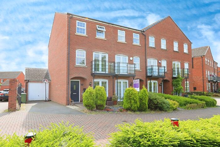 4 Bedroom Town House For Sale In Georgian Way, Kidderminster, Worcestershire, DY10