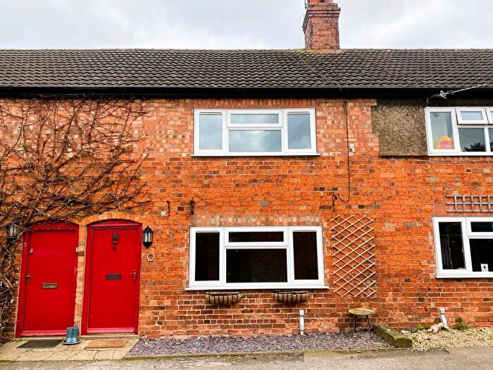 3 Bedroom Terraced House To Rent In Blue Town, Skillington, NG33