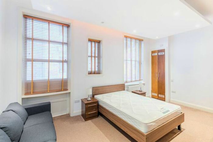 1 Bedroom Flat To Rent In Weymouth Mews, Marylebone, London, W1G