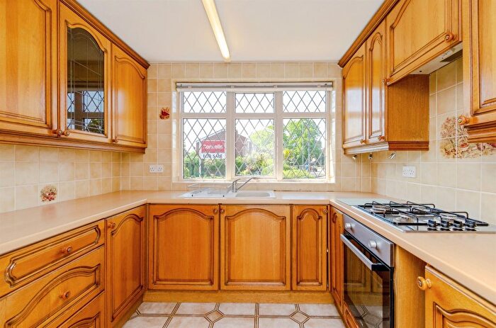 2 Bedroom Semi-Detached Bungalow For Sale In Belmont Avenue, Cannock, WS11