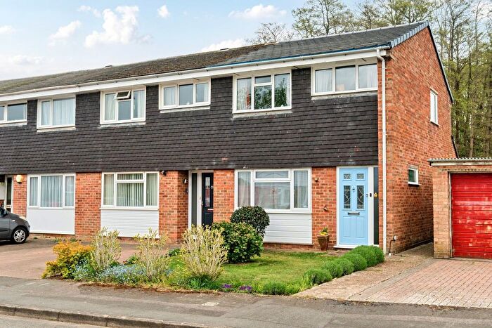 3 Bedroom End Terrace House For Sale In Milford, Godalming, GU8