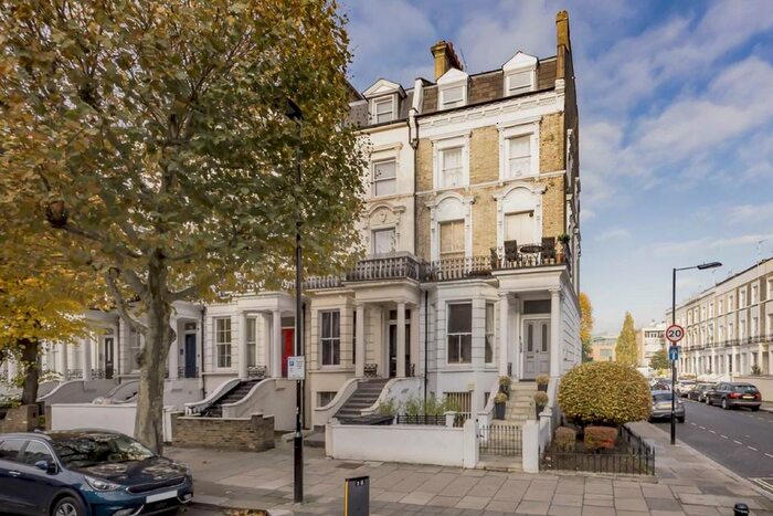 3 Bedroom Property To Rent In Sutherland Avenue, London, W9