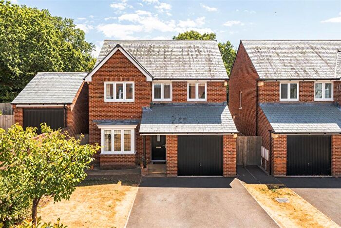 4 Bedroom Detached House For Sale In Woodberry Down Way, Lyme Regis, DT7